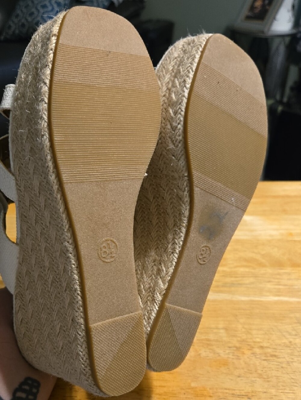 Report Ivory Wedge Espadrille Sandal with Gold Buckle - Picture 2 of 3